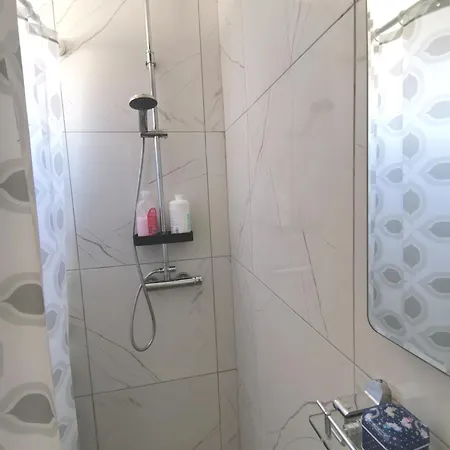 Loft For 2 In Rhodes Town Near Elli Apartament
